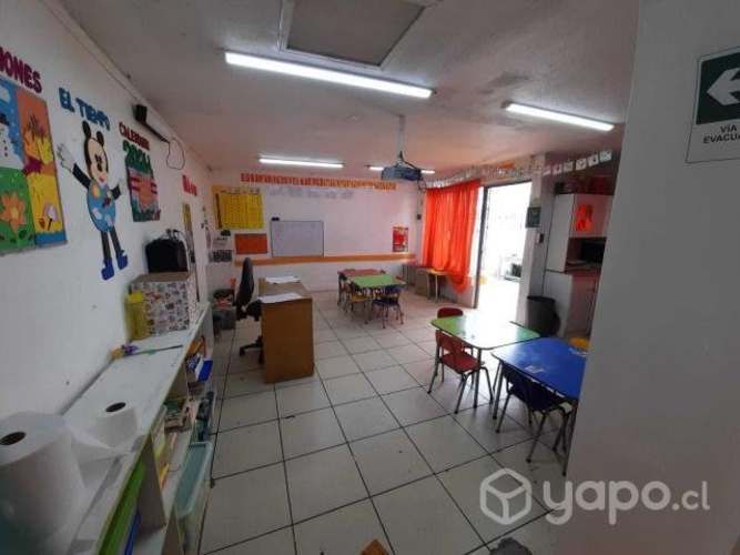 Casa apta para establecimiento educacional