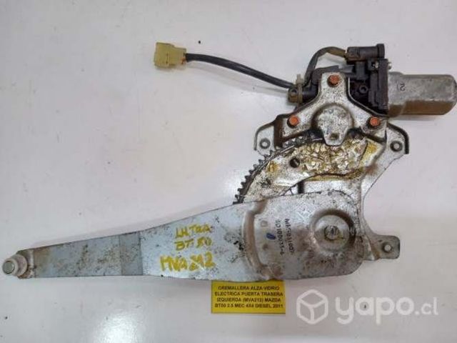 Cremallera alzaVidrio Elect tras izq (MVA212) BT50