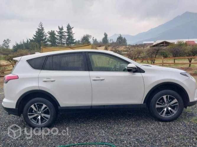 Toyota rav4 2017