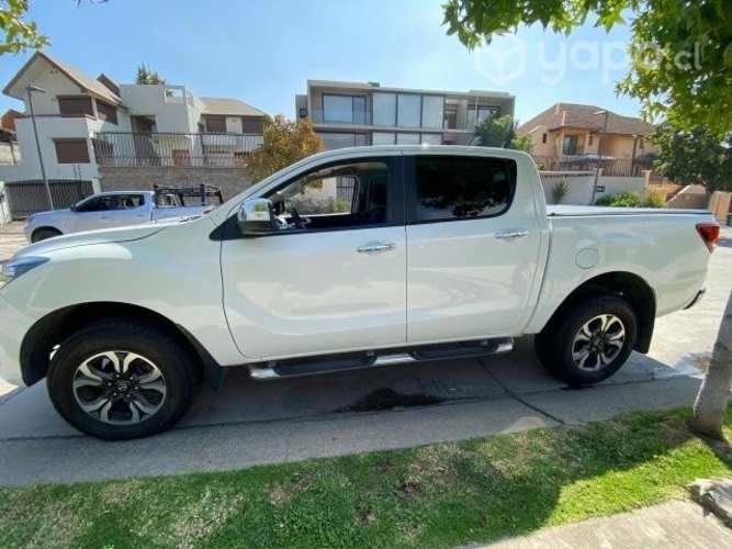 MAZDA BT50 2021 único dueño