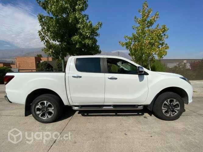 MAZDA BT50 2021 único dueño
