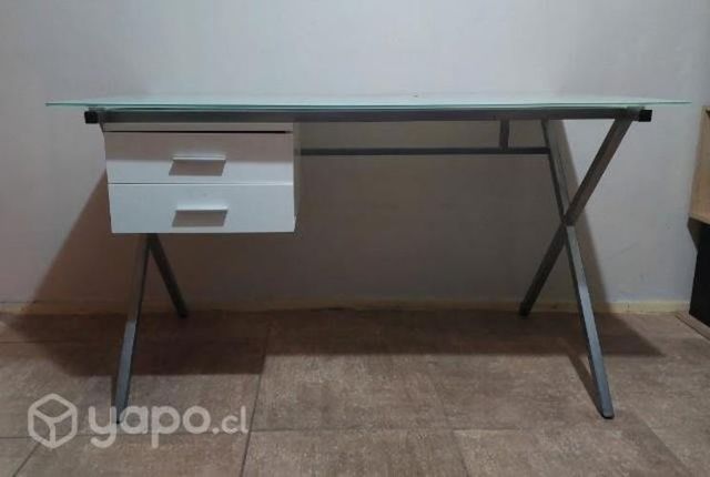 Escritorio de vidrio templado