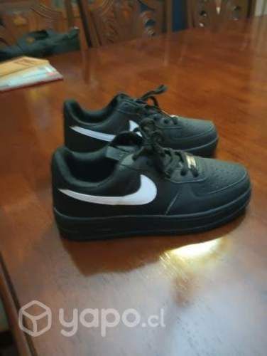 Nike AF1 negras