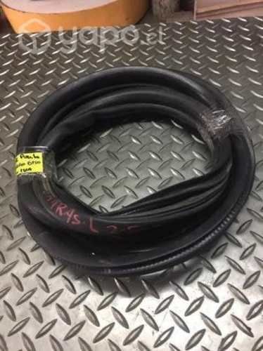 Goma pilar puerta trasera izquierda Ford Ranger Ta