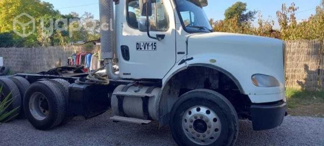 Freightliner M2 112 TRACTO 6X4 Año 2012