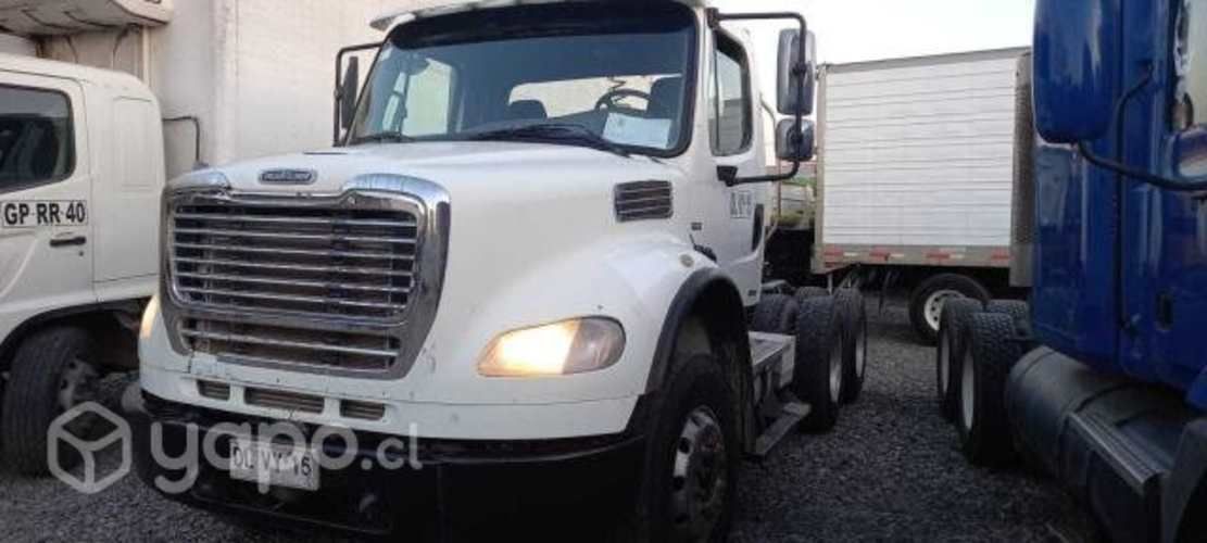 Freightliner M2 112 TRACTO 6X4 Año 2012