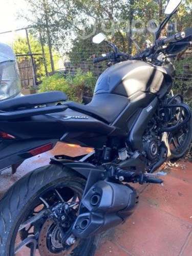 DOMINAR 400cc año 2022