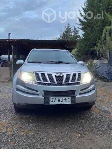 MAHINDRA se vende por no uso 