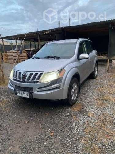 MAHINDRA se vende por no uso 