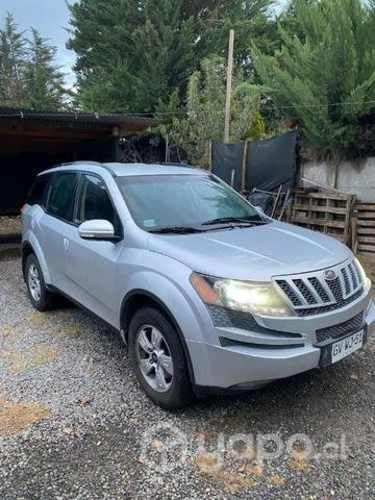 MAHINDRA se vende por no uso 