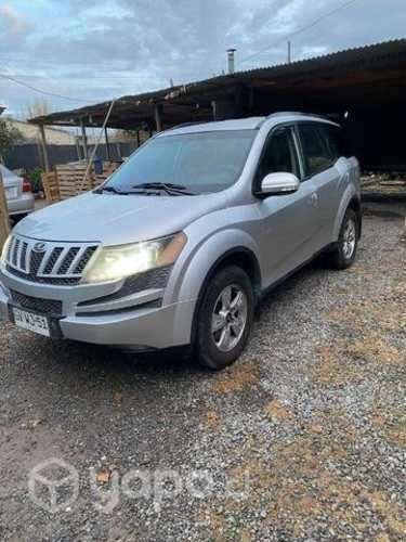 MAHINDRA se vende por no uso 