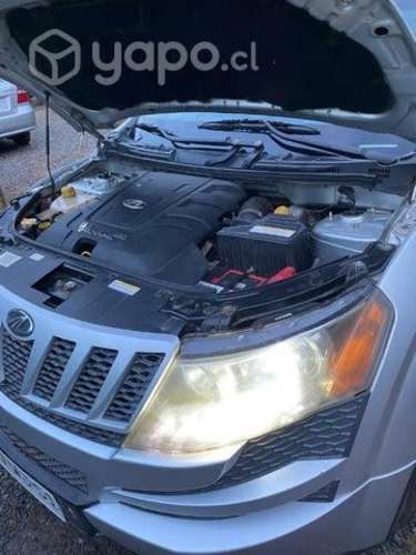 MAHINDRA se vende por no uso 