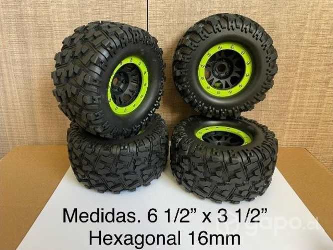 Neumáticos RC escala 1/10