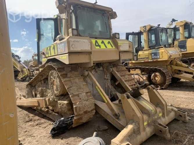 D6T disponemos de juego orugas impecable