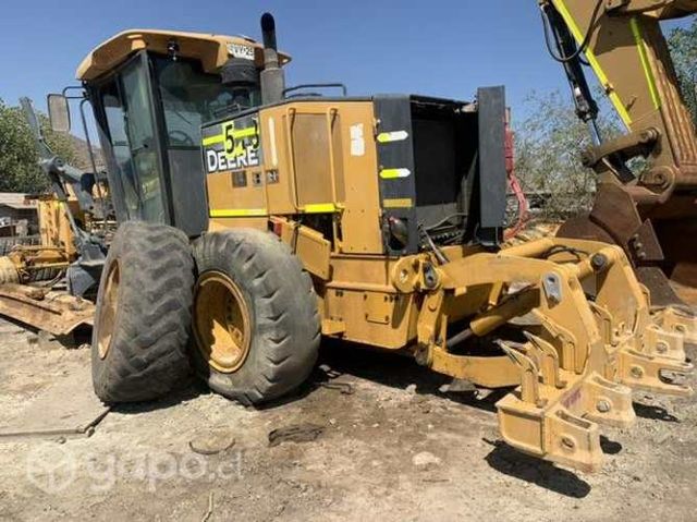 Motoniveladora 772G, Tándem disponible impecable