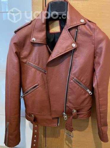 Chaqueta color ladrillo