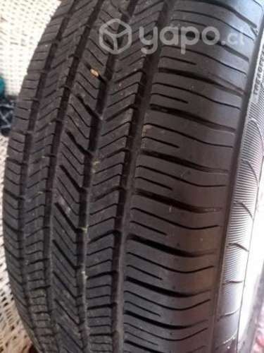 Neumáticos 235/65r18, con llanta nuevo
