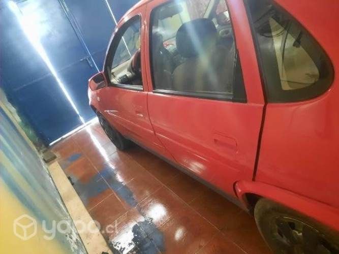 Vendo Chevrolet Corsa Plus en excelente condicione