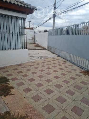 Arriendo casa esquina