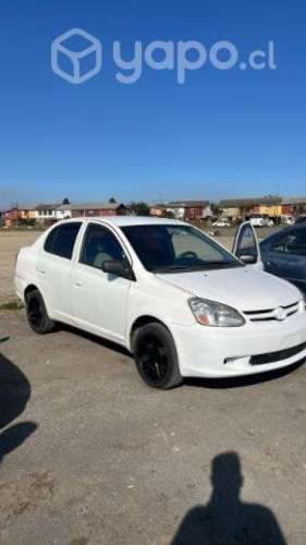 Vendo Toyota Yaris Año 2005