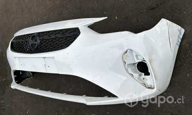 Parachoque Opel corsa