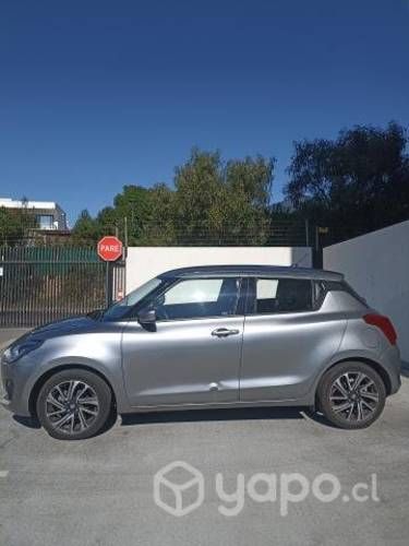 Suzuki Swift versión GLX plus 2022