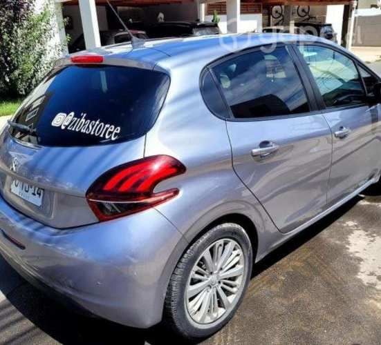 Peugeot 208 2020