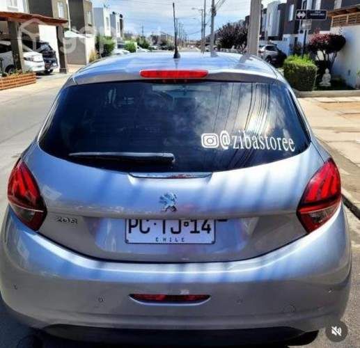 Peugeot 208 2020