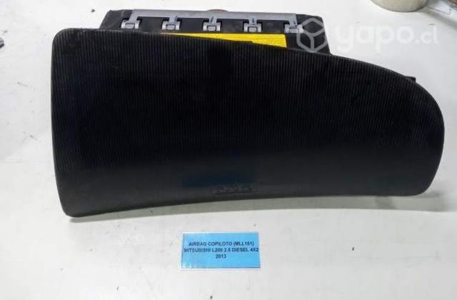 Airbag Copiloto (MLL151) Mitsubishi L200 2.5 Diese