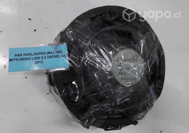 Par Parlantes (MLL165) Mitsubishi L200 2.5 Diesel