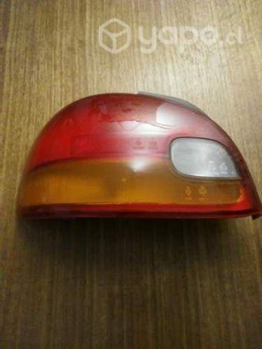 Farol trasero LH Hyundai Accent año 96