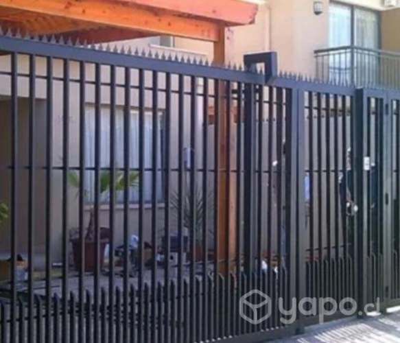 Maestro multifuncional