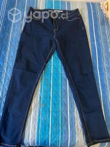 Jeans azul talla 44, elasticado, pitillo