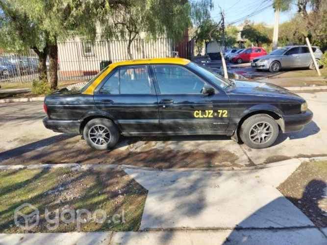 Taxi Nissan V16 2010