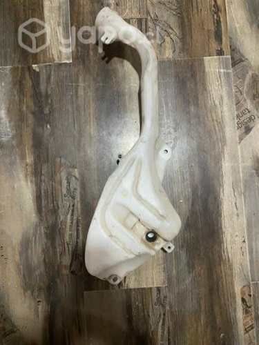 Deposito limpia parabrisas Ford ecosport año 2007