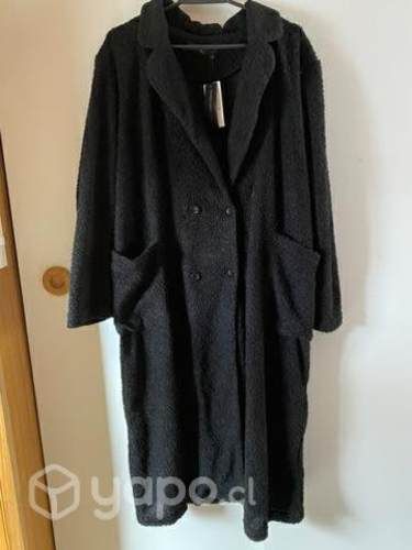 Abrigo largo nuevo