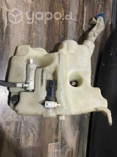 Deposito limpia parabrisas mercedez benz ML 350
