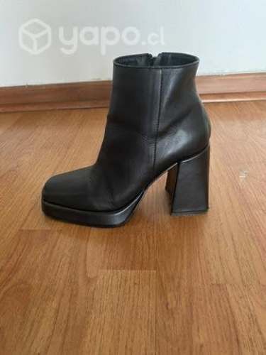 Zapatos de cuero conversable