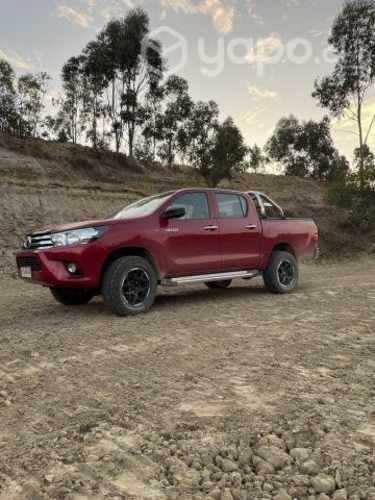 Toyota Hilux 2021 4x4 impecable