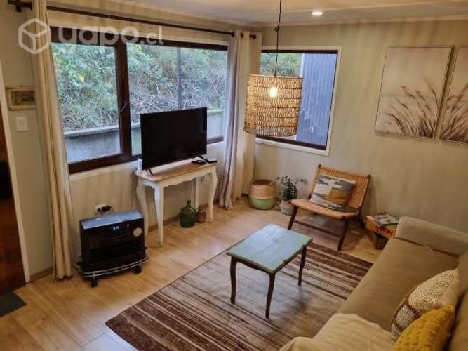 Vendo Parcela dentro de la Ciudad 950mt2 con 2 Casas, 3 Cabañas. Total: 10 Dormitorios, 5 Baños