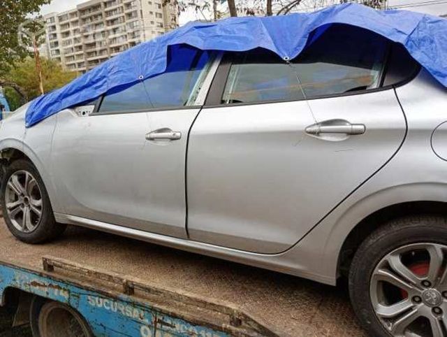 Portalón completo Peugeot 208 Completo