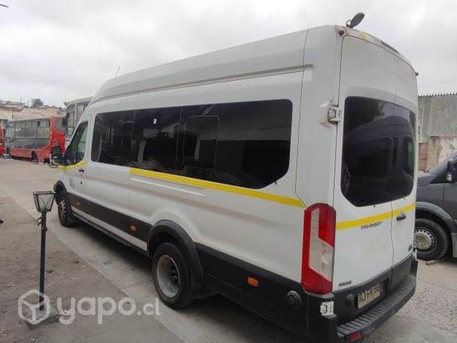 Vendo ford transit 2022. excelente estado