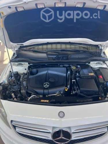Mercedes benz a200 2015