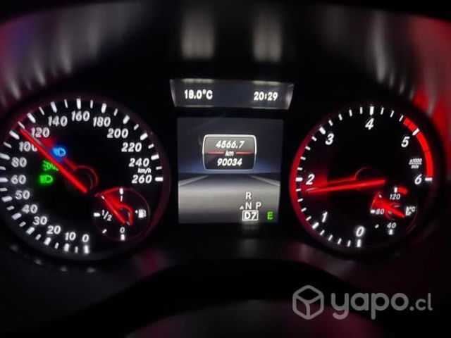 Mercedes benz a200 2015