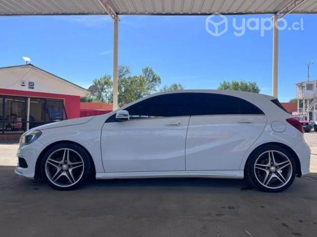 Mercedes benz a200 2015