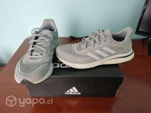 Zapatillas running Adidas talla 40