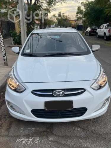 Hyundai accent 2017
