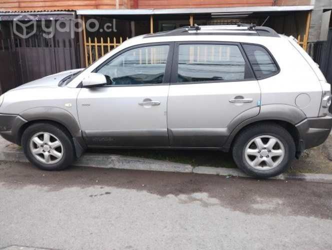 HYUNDAI TUCSON , año 2006