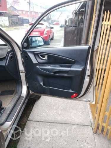 HYUNDAI TUCSON , año 2006