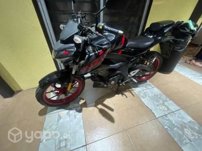 Se vende Suzuki Gsx s150